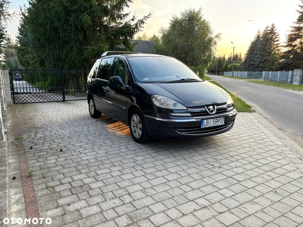 Peugeot 807 HDi 170 Bi-Turbo Automatik Platinum Pullmann - 4