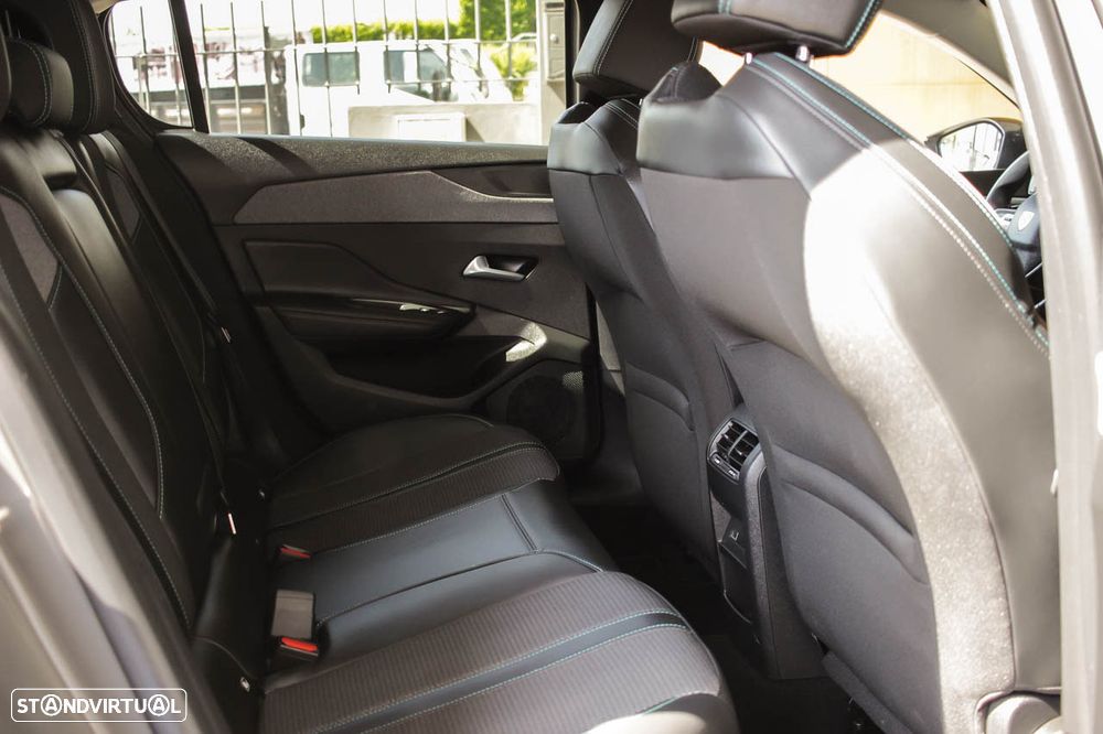 Peugeot e-308 156 Allure - 8