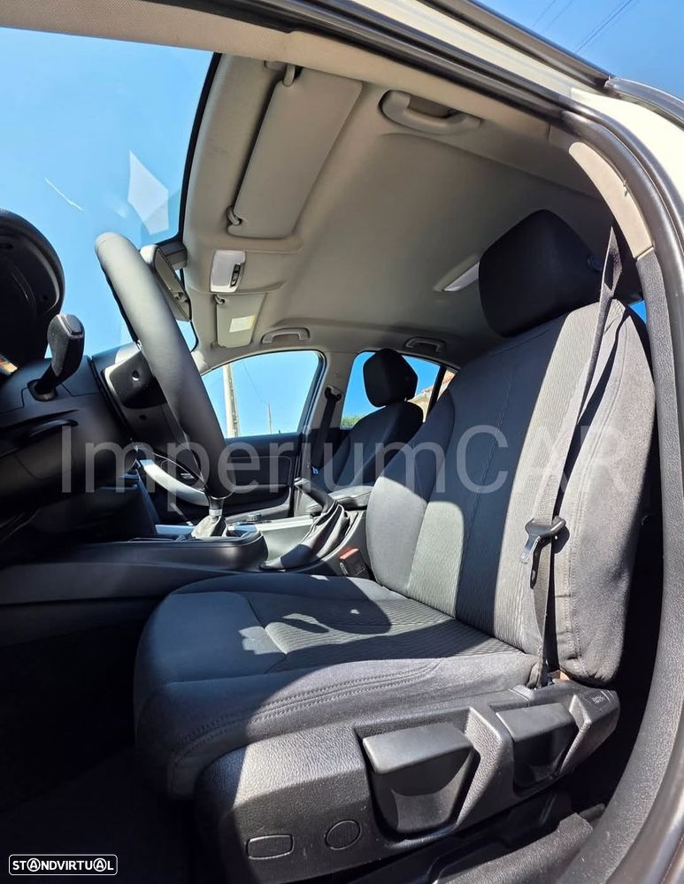 BMW 318 d - 14