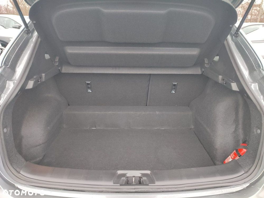 Nissan Qashqai 1.3 DIG-T N-Connecta EU6d - 26