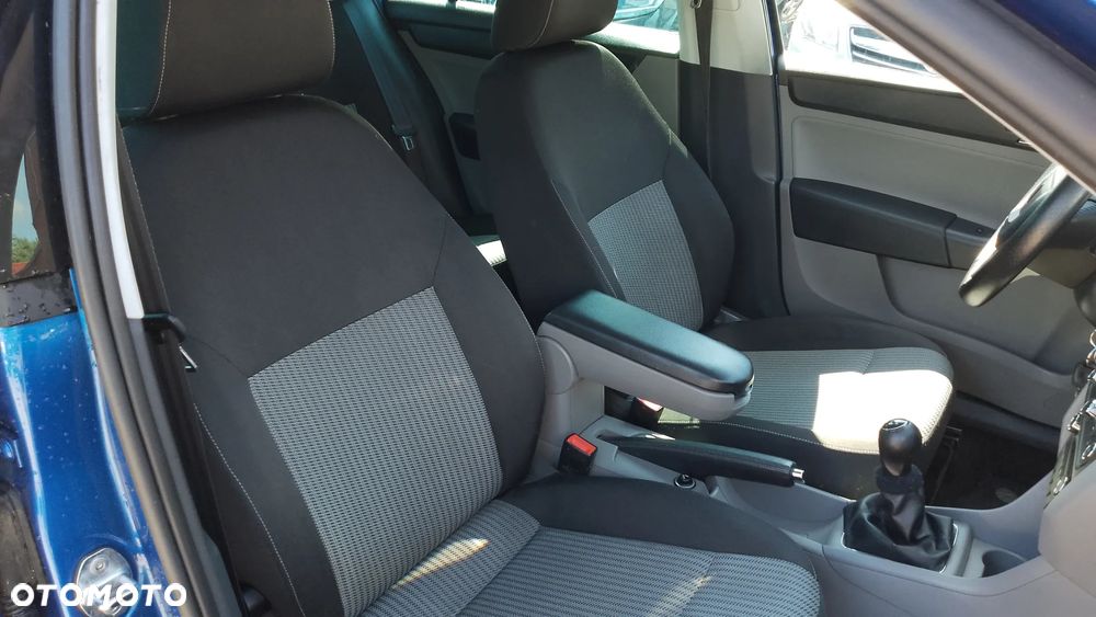 Seat Toledo 1.2 TSI Reference - 23