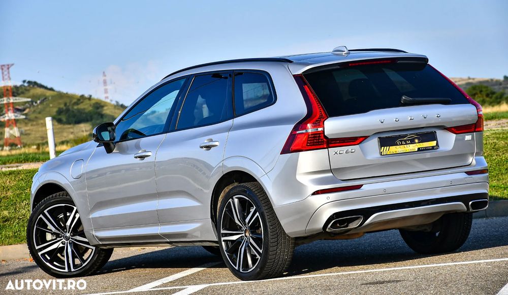 Volvo XC 60 T8 Twin Engine AWD Inscription - 38