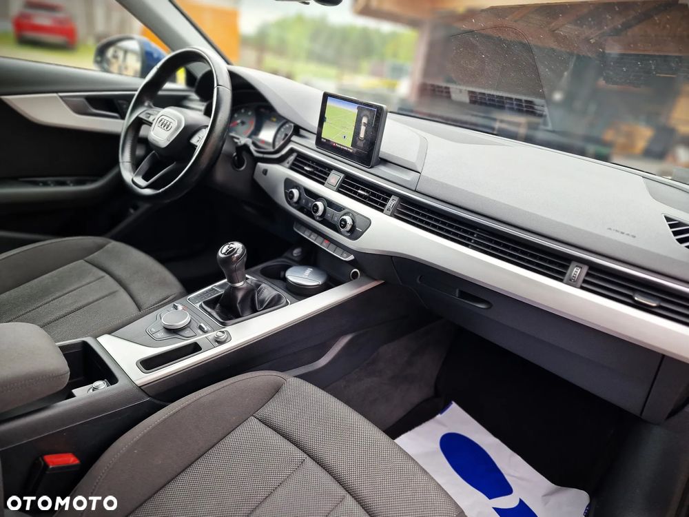 Audi A4 Allroad 2.0 TDI - 31