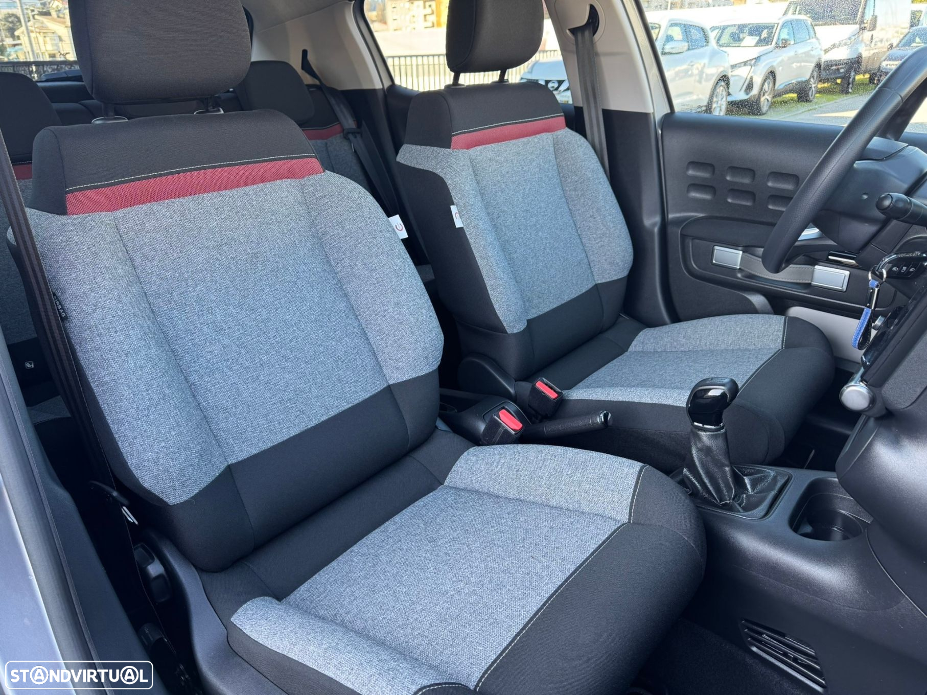 Citroën C3 1.2 PureTech C-Series - 16