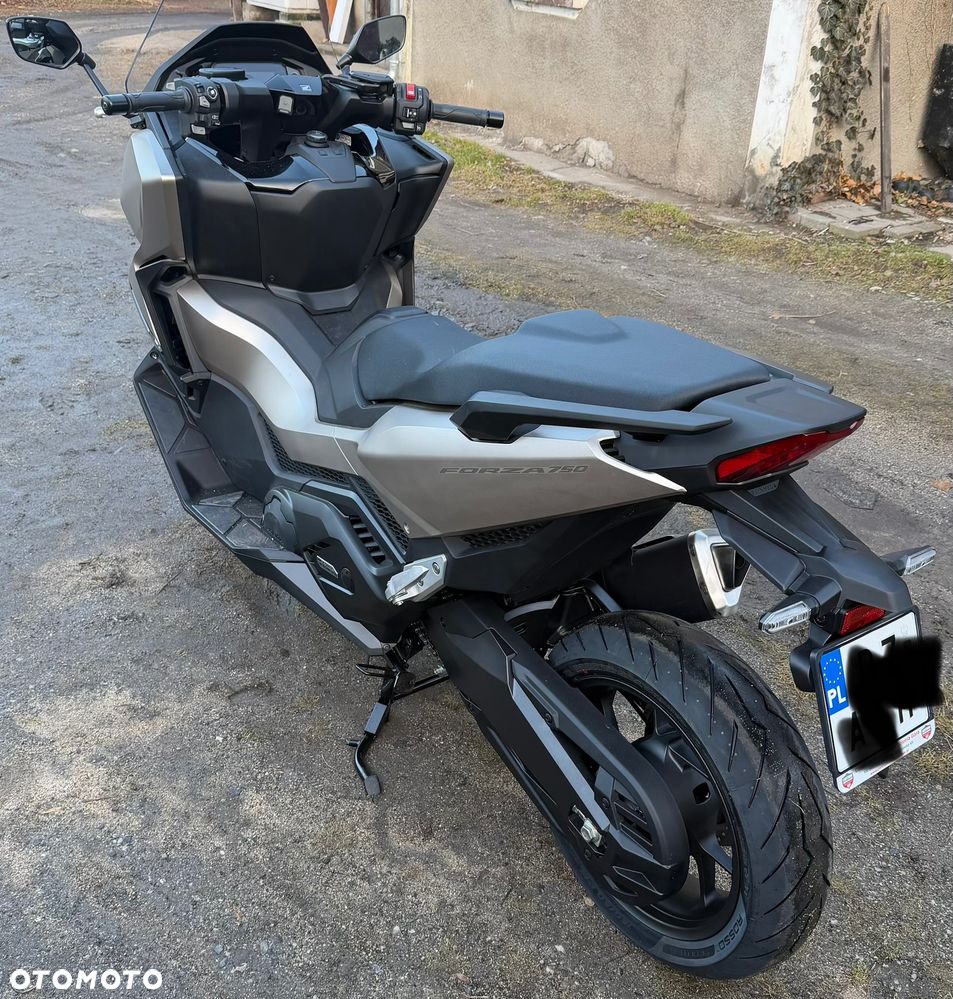 Honda NSS - 4