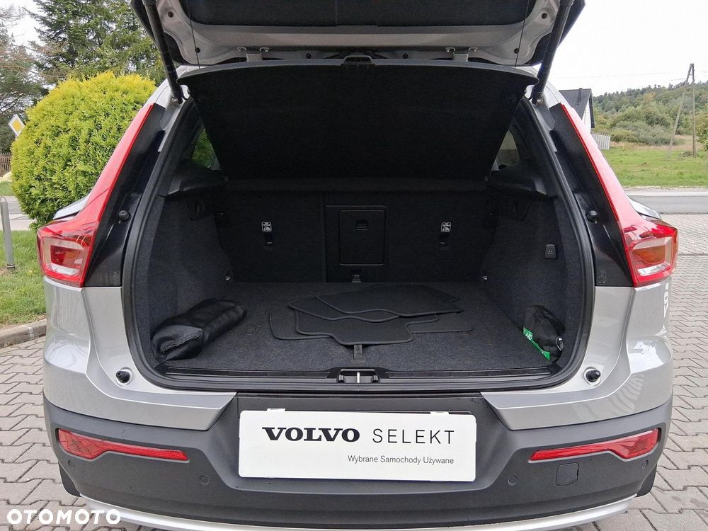 Volvo XC 40 - 24