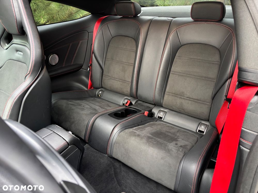 Mercedes-Benz Klasa C AMG 43 Coupe 4Matic AMG Speedshift TCT 9G - 21