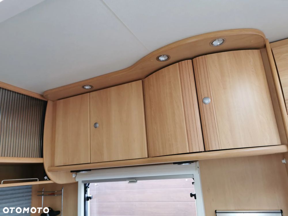 Dethleffs Camper - 19
