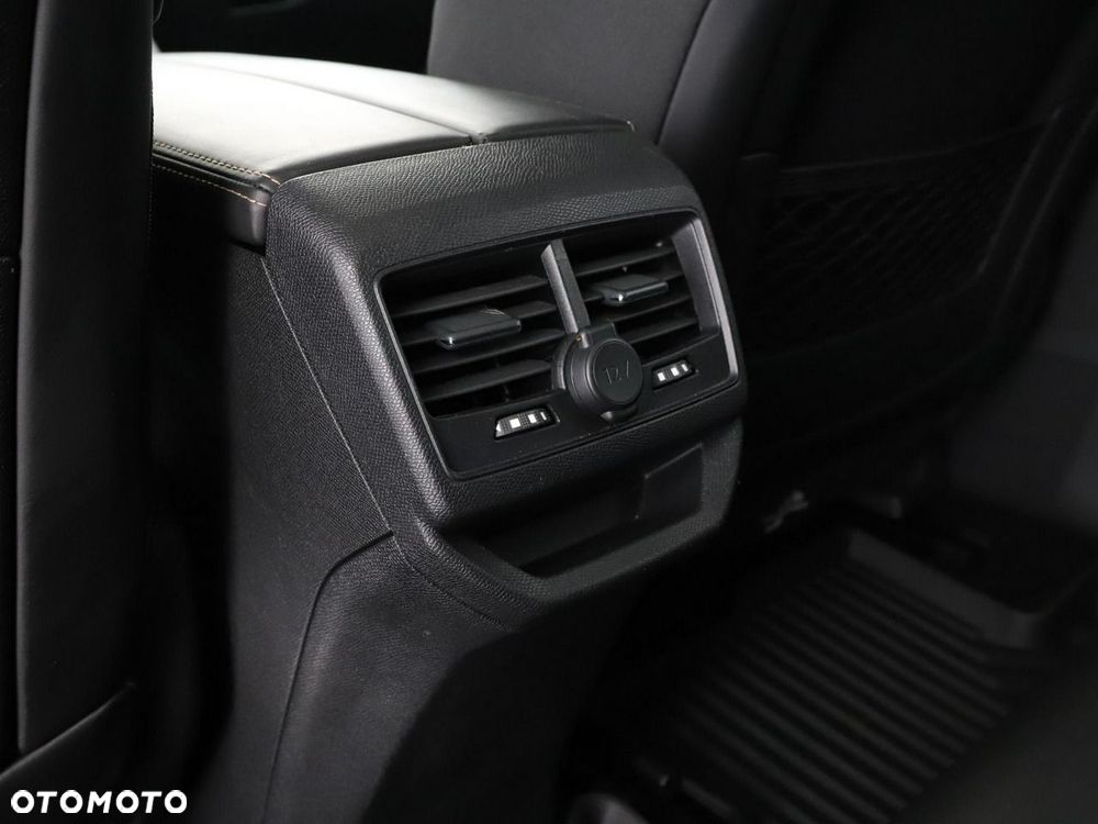 Peugeot 3008 2.0 BlueHDi GT S&S EAT8 - 41