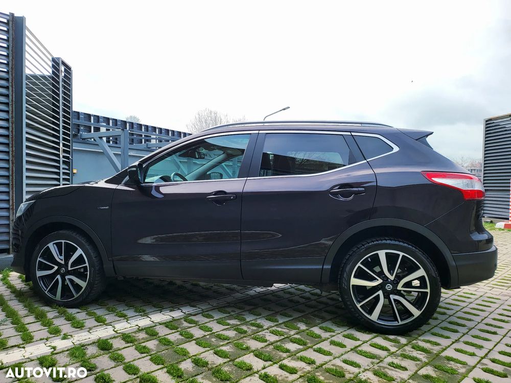 Nissan Qashqai 1.6L dCi Start/Stop 4X4-i Tekna - 20