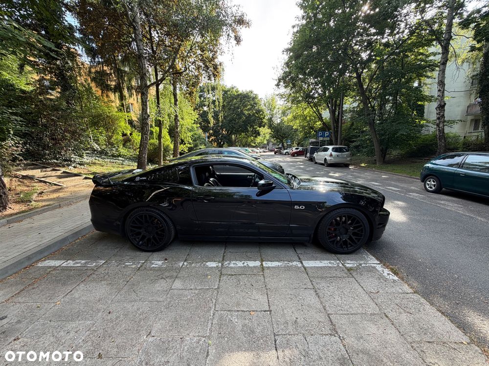 Ford Mustang 5.0 V8 GT - 14