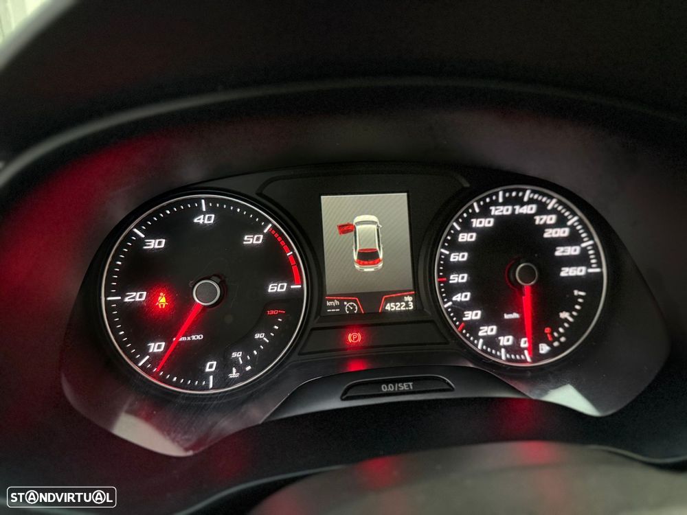 SEAT Leon ST 1.6 TDI Style S/S - 10