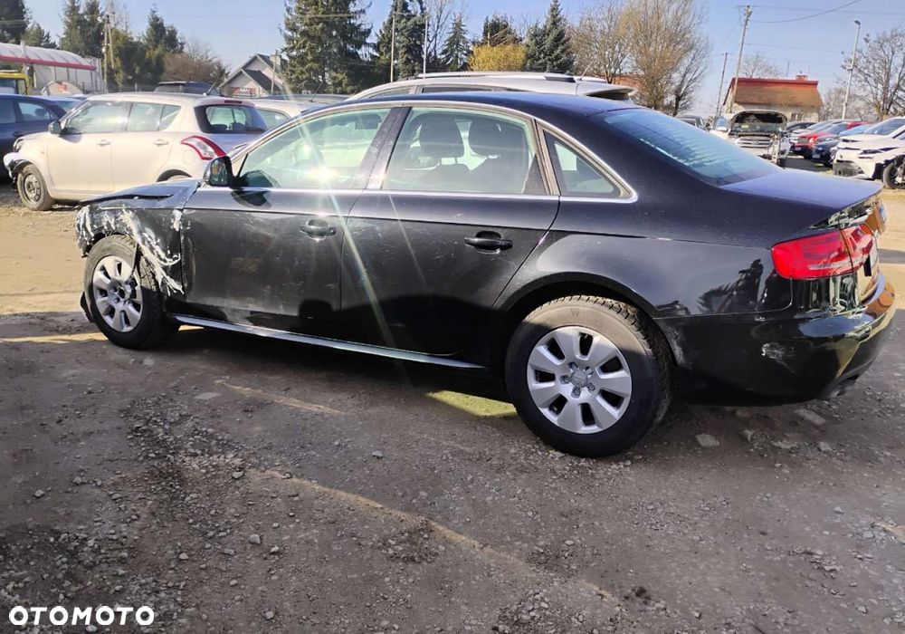 Audi A4 Limousine - 21