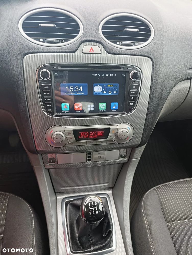 Ford Focus Turnier 1.8 Titanium - 19