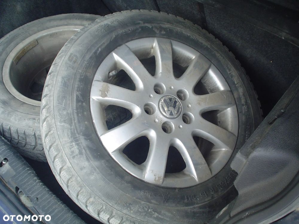 Volkswagen Golf 2.0 TDI Comfortline - 10