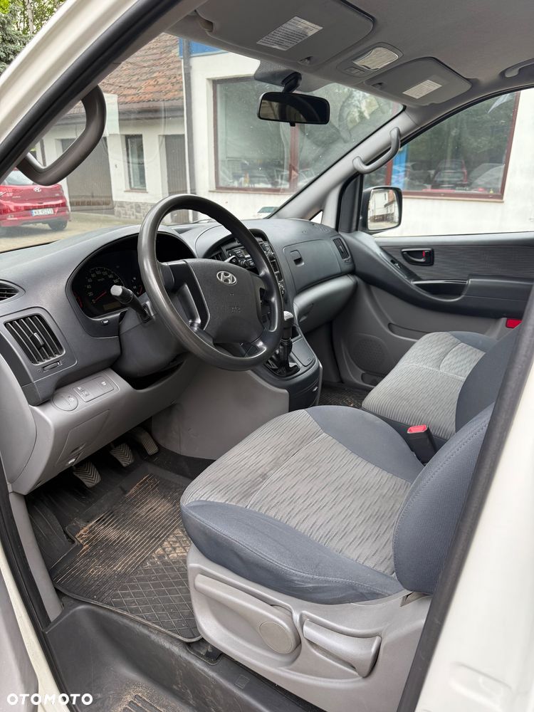 Hyundai H1 - 9
