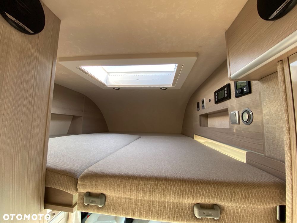 Globe-Traveller Voyager Z - 27