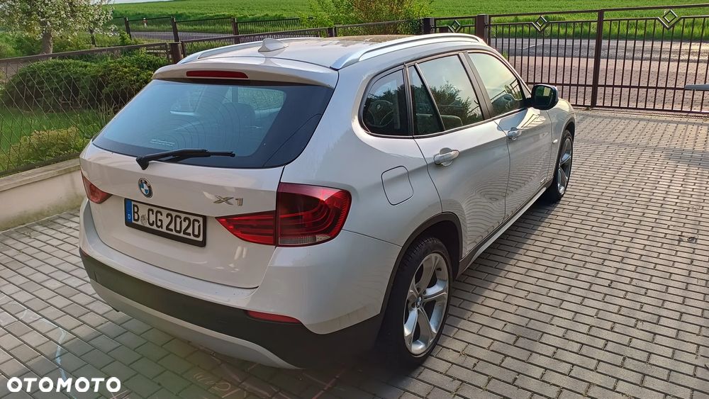 BMW X1 sDrive18i - 3