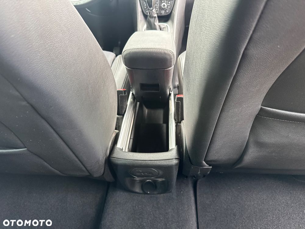 Opel Meriva - 28