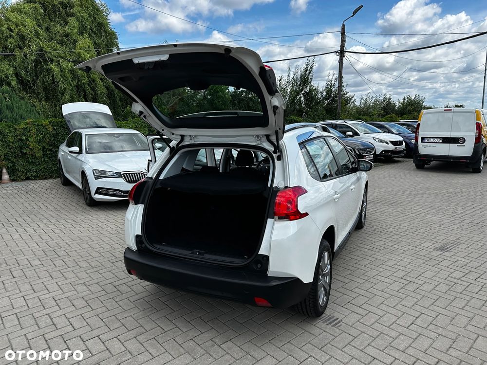 Peugeot 2008 - 25