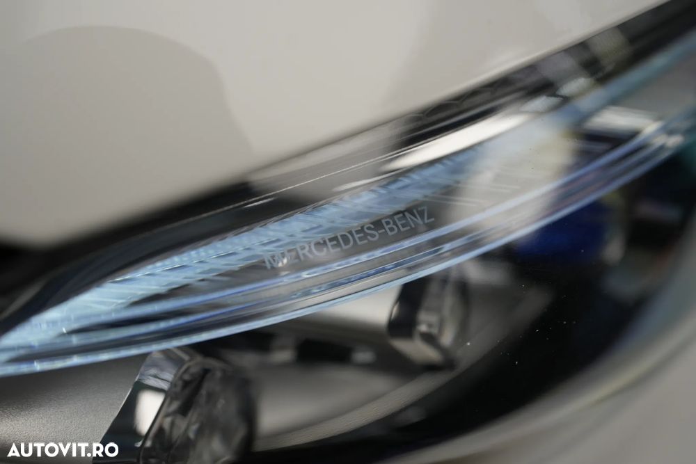 Mercedes-Benz C 400 4MATIC Coupe - 9