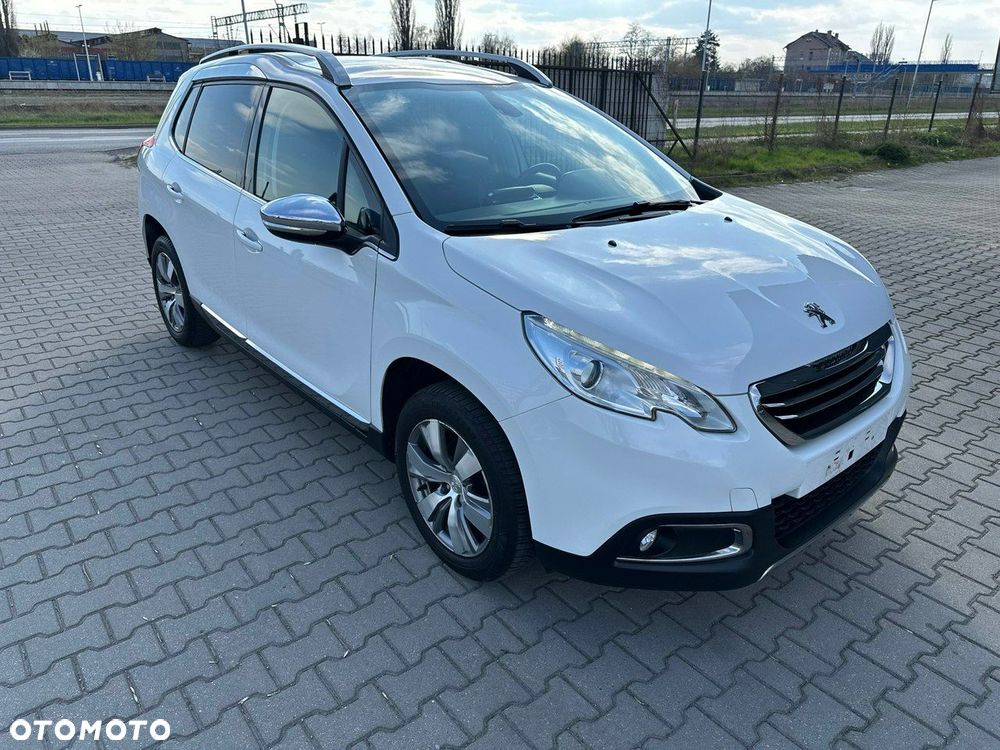 Peugeot 2008 - 4