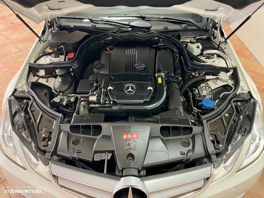 Mercedes-Benz E 200 CGi Elegance BlueEfficiency - 51