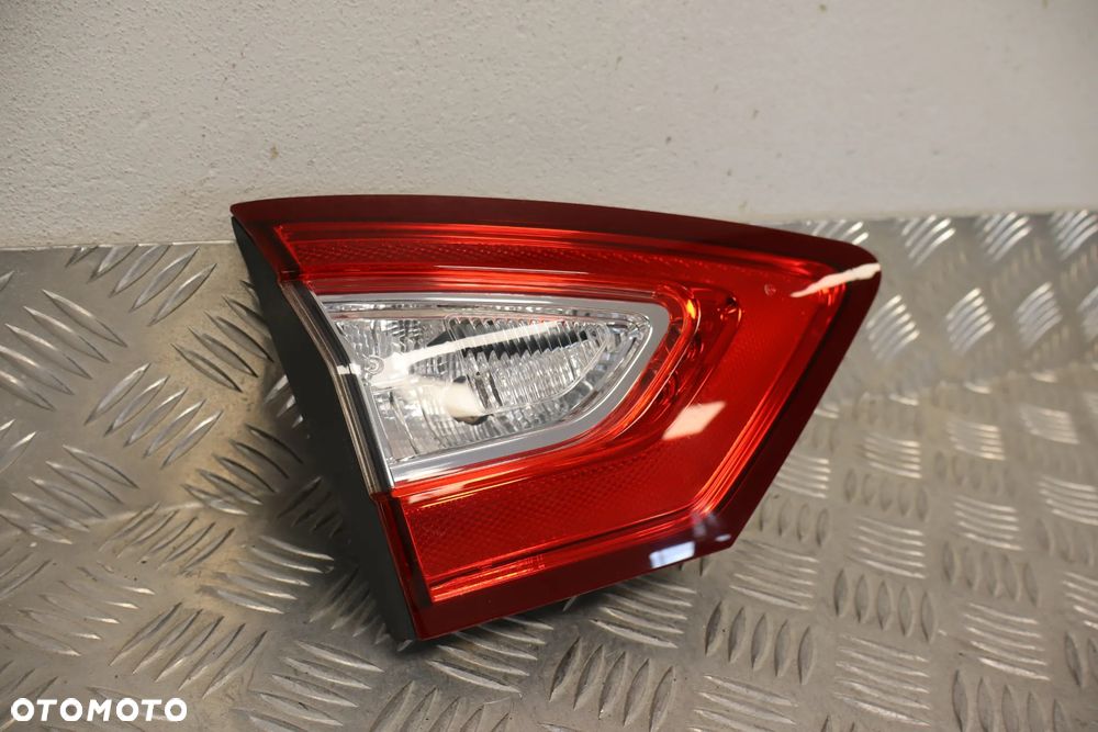 LAMPA TYLNA TYŁ PRAWA LEWA W KLAPĘ FORD MONDEO MK5 V HB DS73-13A602-JG DS73-13A603-JG 2014 - 12