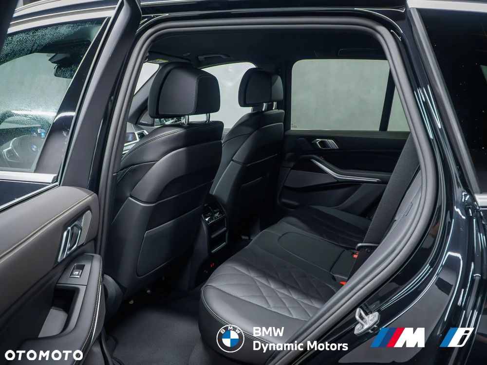 BMW X5 xDrive40i - 24