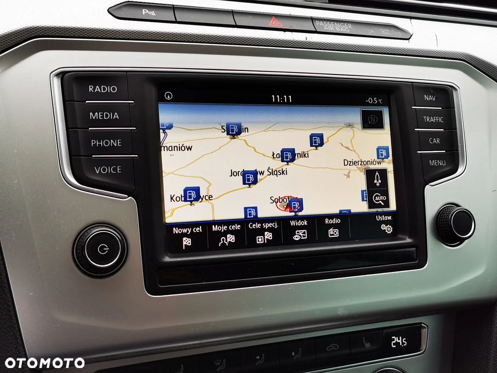 Volkswagen Passat 2.0 TDI BlueMotion Technology Highline - 24