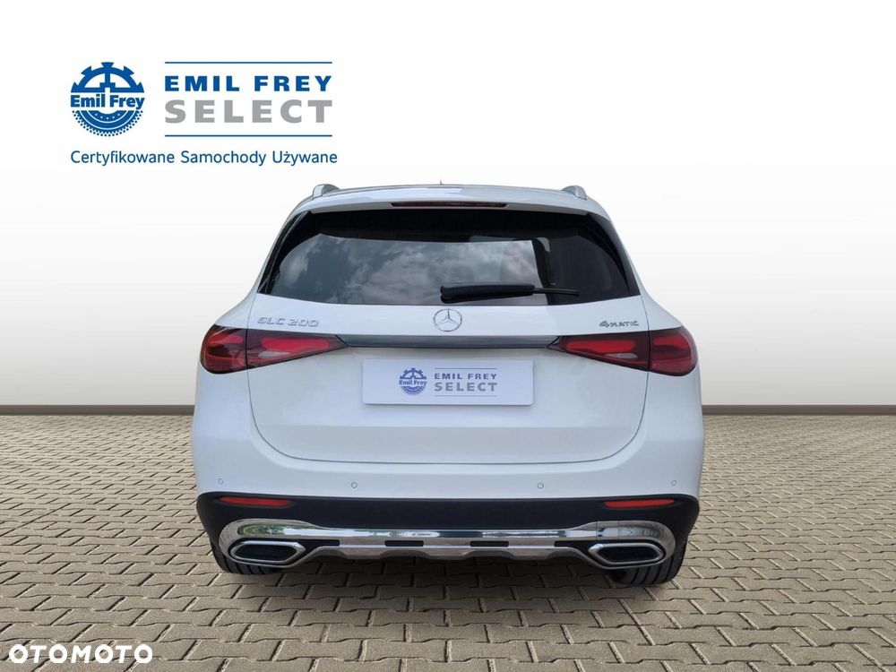 Mercedes-Benz GLC - 4