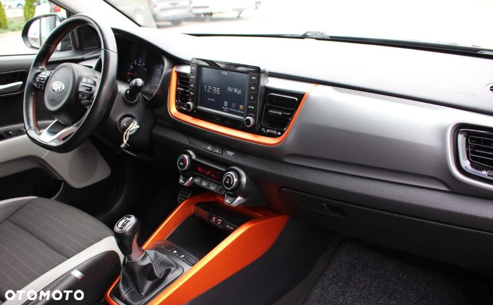 Kia Stonic - 18
