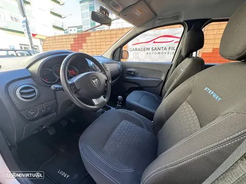 Dacia Lodgy 1.5 dCi Stepway 7L - 7