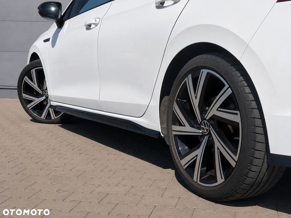 Volkswagen Golf 1.5 eTSI mHEV R-Line DSG - 9