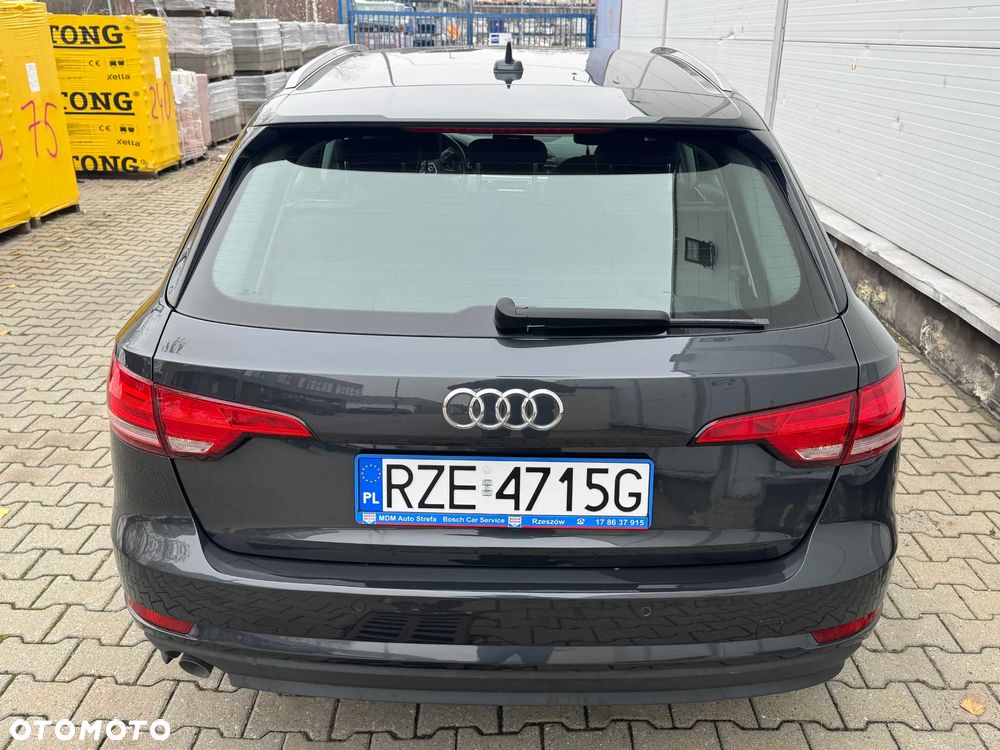 Audi A4 Avant 2.0 TDI S tronic - 10