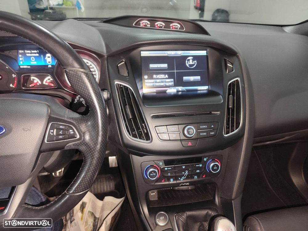 Ford Focus 2.0 TDCi ST-2 - 25