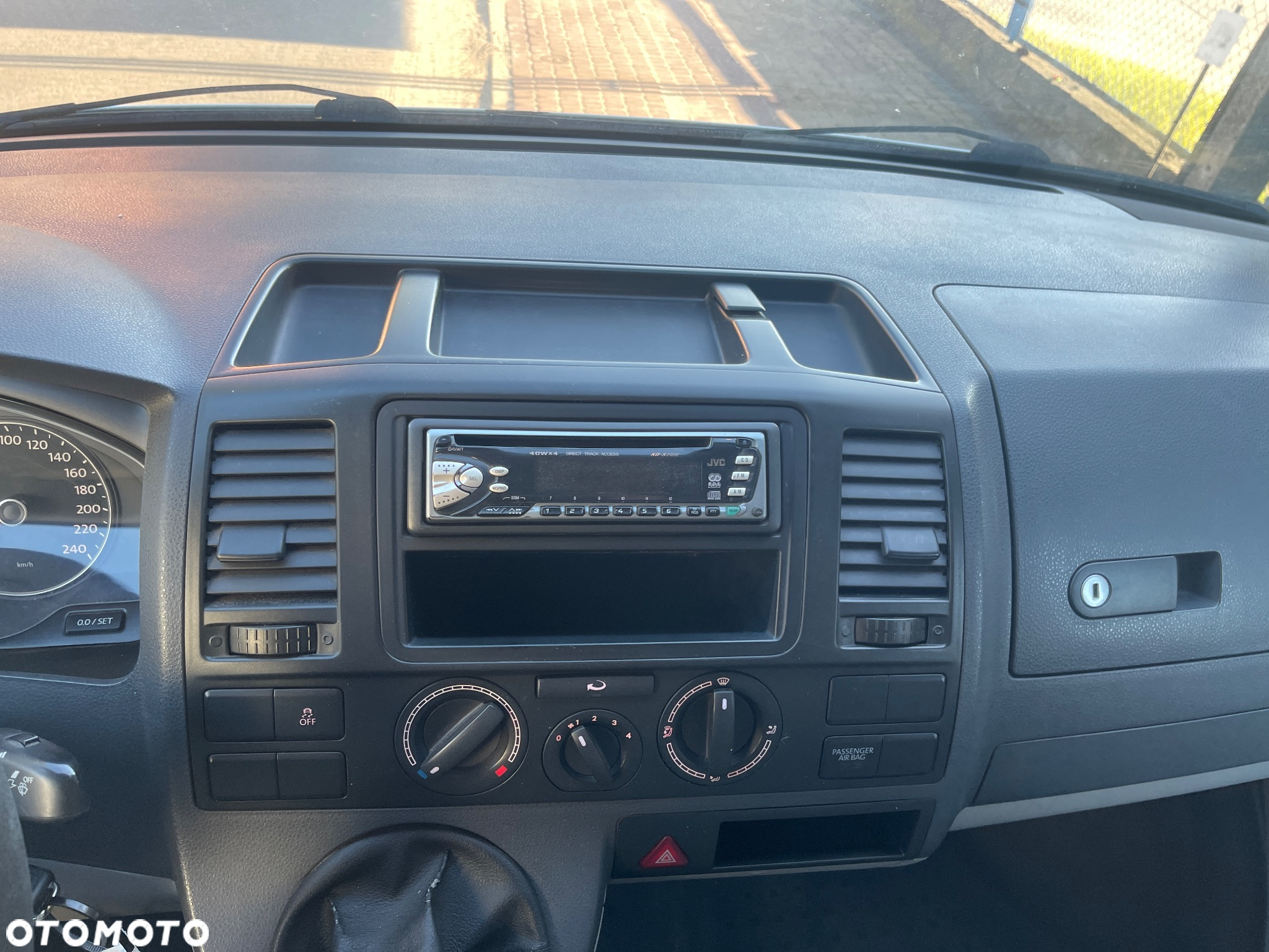 Volkswagen TRANSPORTER - 13