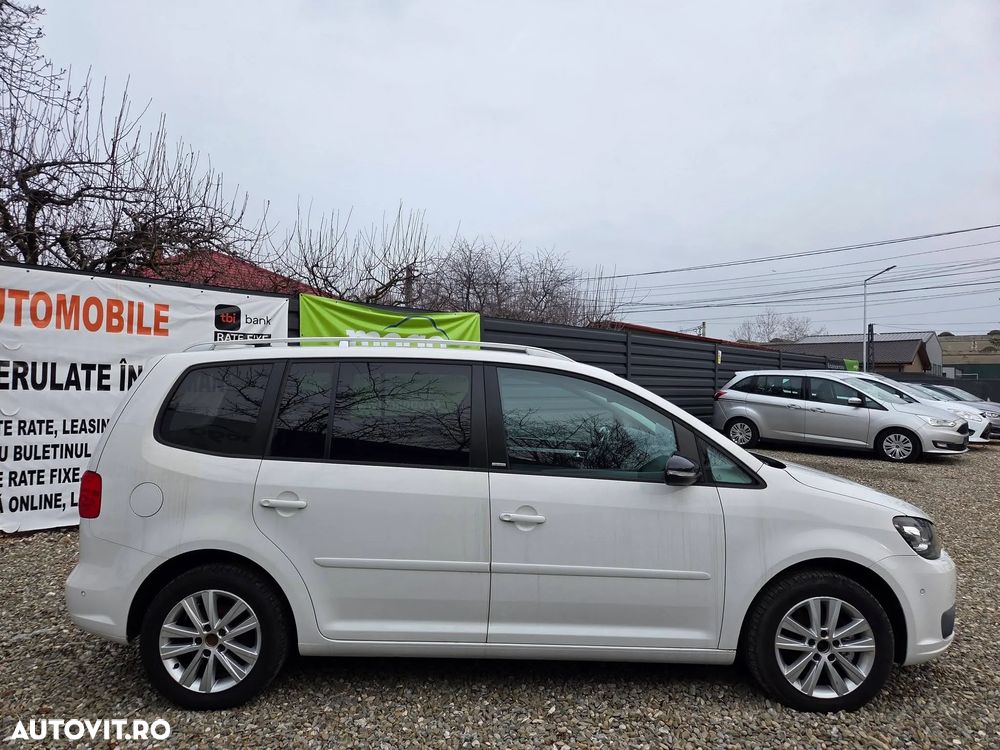 Volkswagen Touran 1.6 TDI DPF BlueMotion Technology STYLE - 10