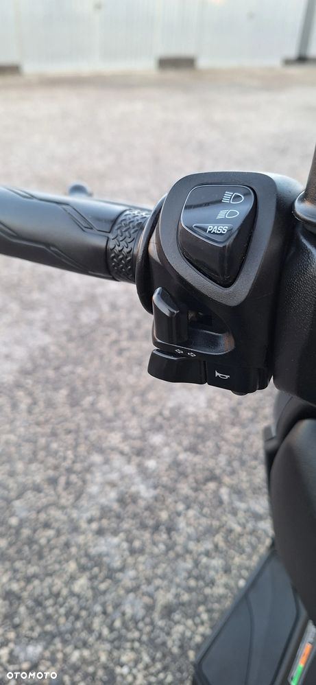 Yamaha X-max - 28