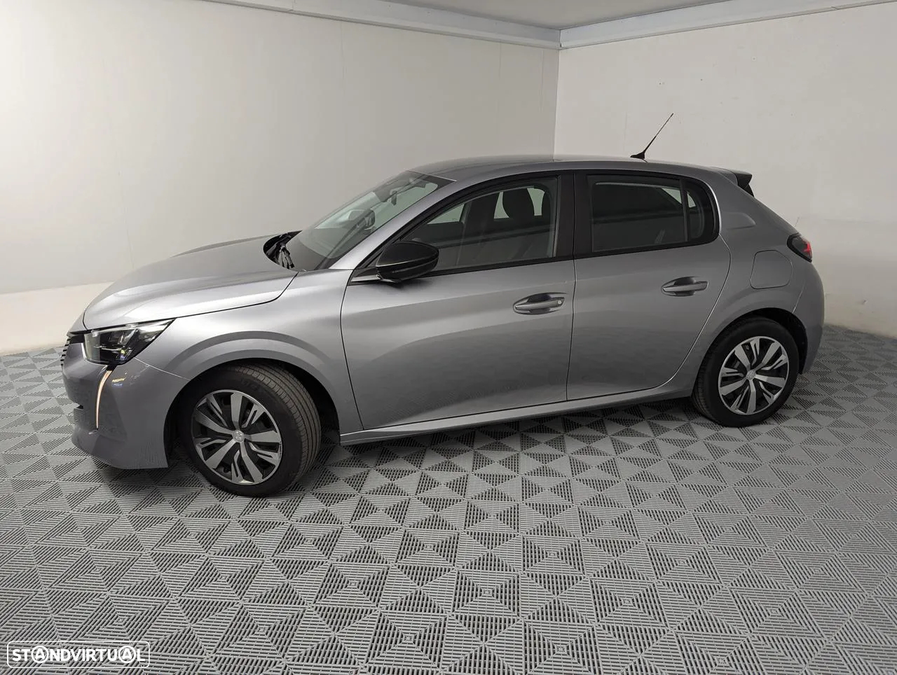 Peugeot 208 1.2 PureTech Active - 5