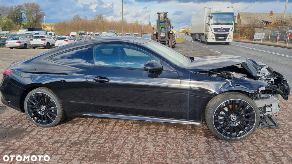 Mercedes-Benz CLE 220 d mHEV Avantgarde - 3