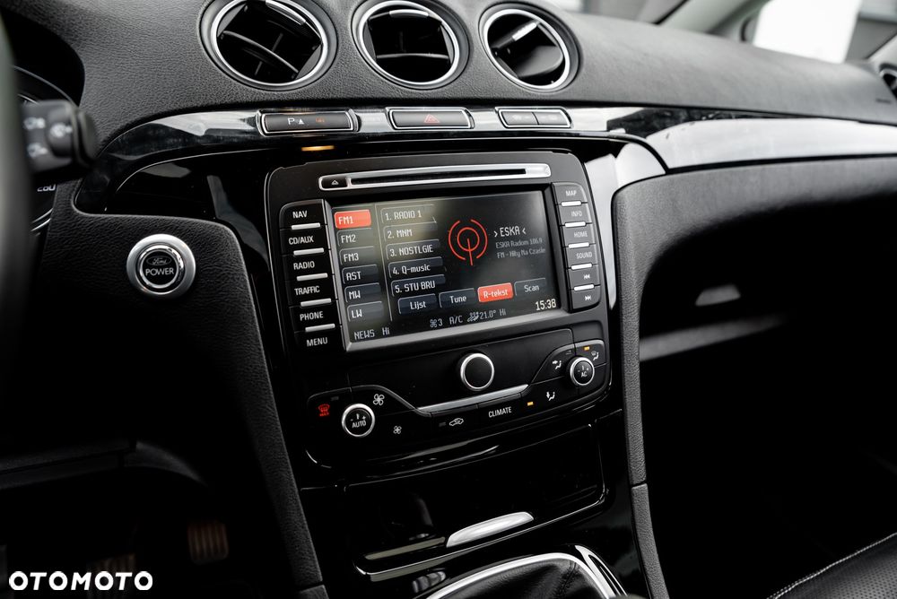 Ford Galaxy 1.6 EcoBoost Trend - 31