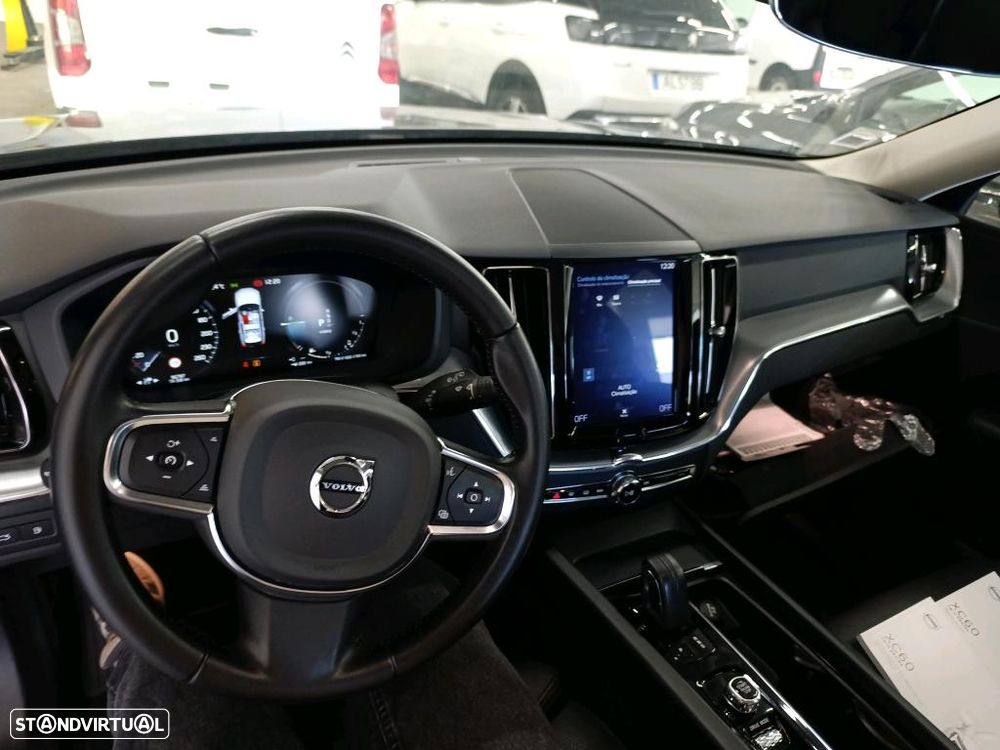 Volvo XC 60 - 8