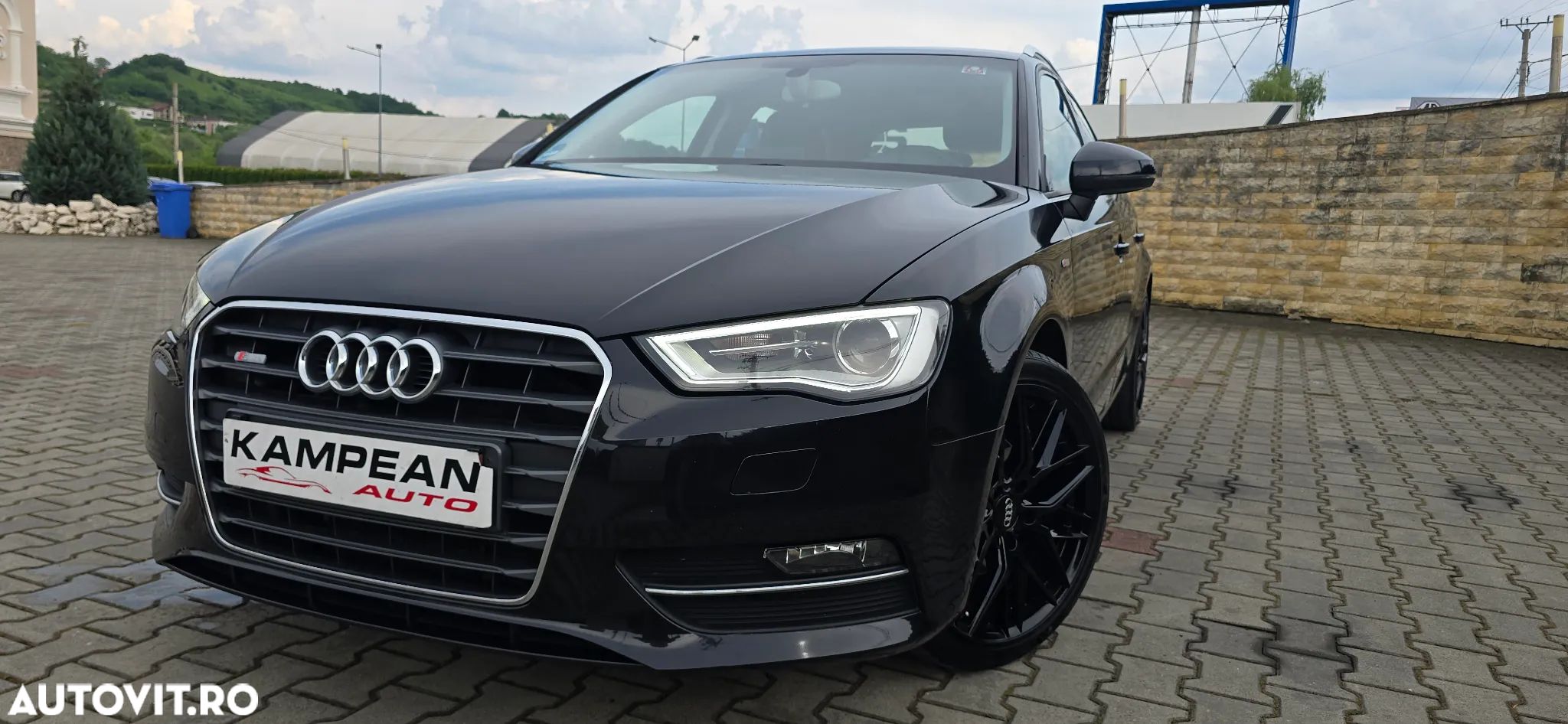 Audi A3 Sportback 1.4 TFSI Attraction - 1