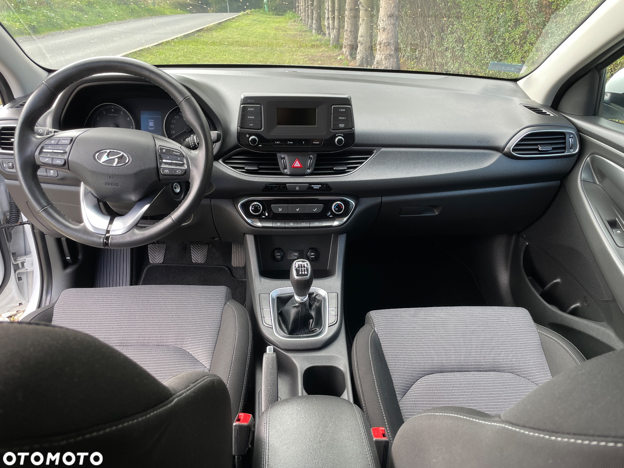 Hyundai i30 1.5 DPI Classic + - 18