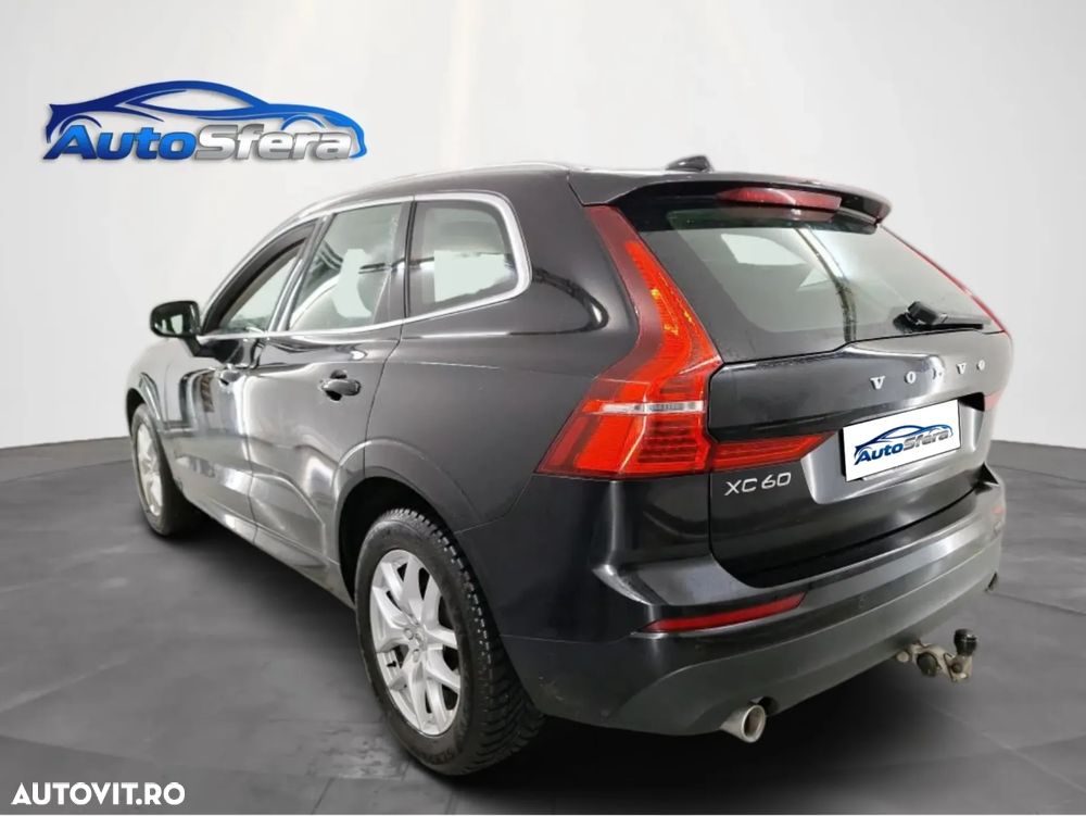 Volvo XC 60 D3 Momentum Pro - 4
