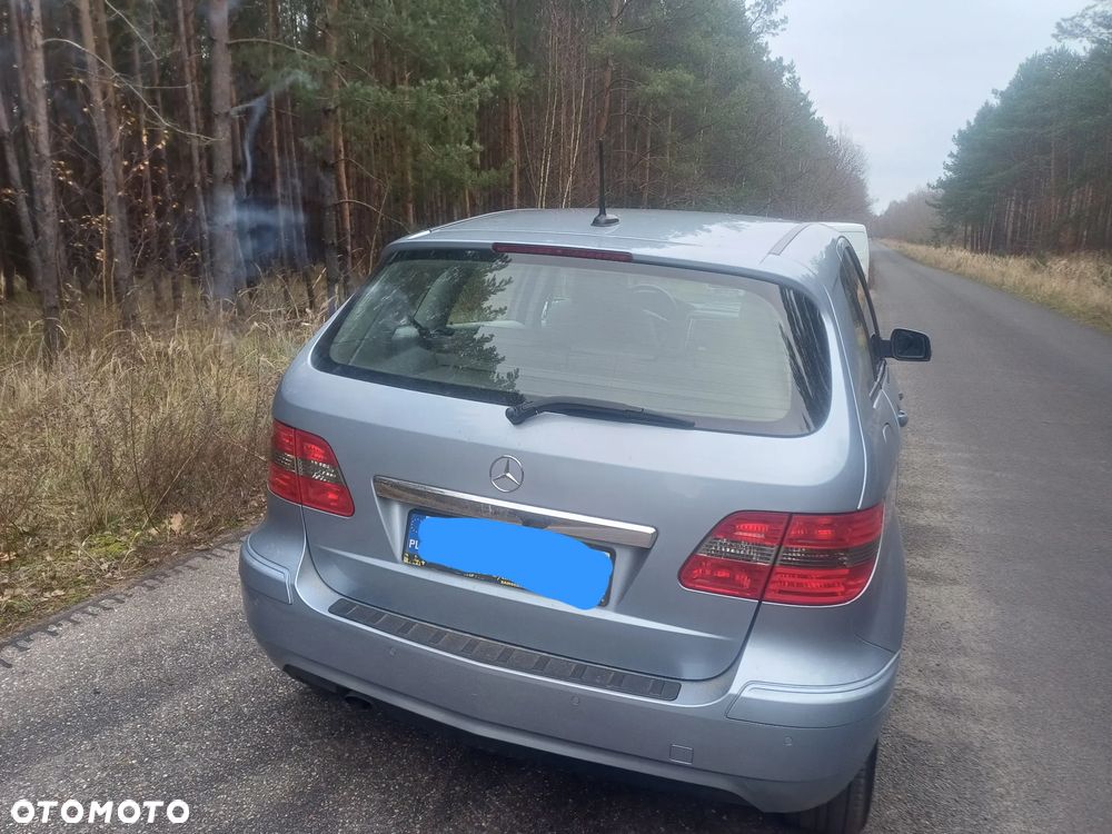 Mercedes-Benz Klasa B 180 BlueEFFICIENCY SPORT EDITION - 4