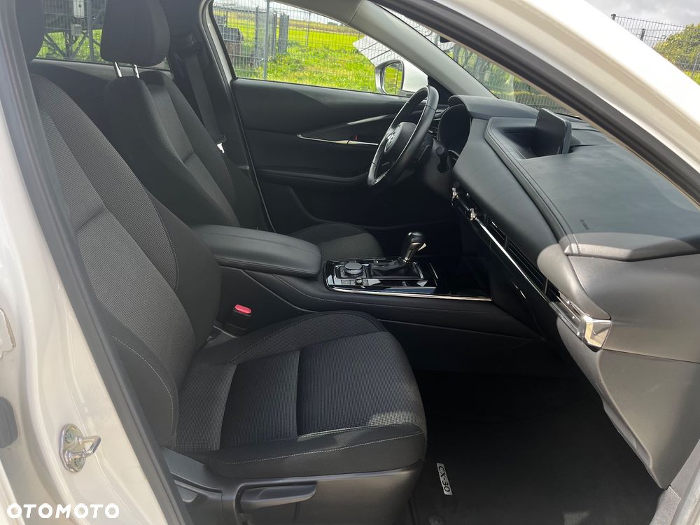 Mazda CX-30 2.0 mHEV Hikari 2WD - 25