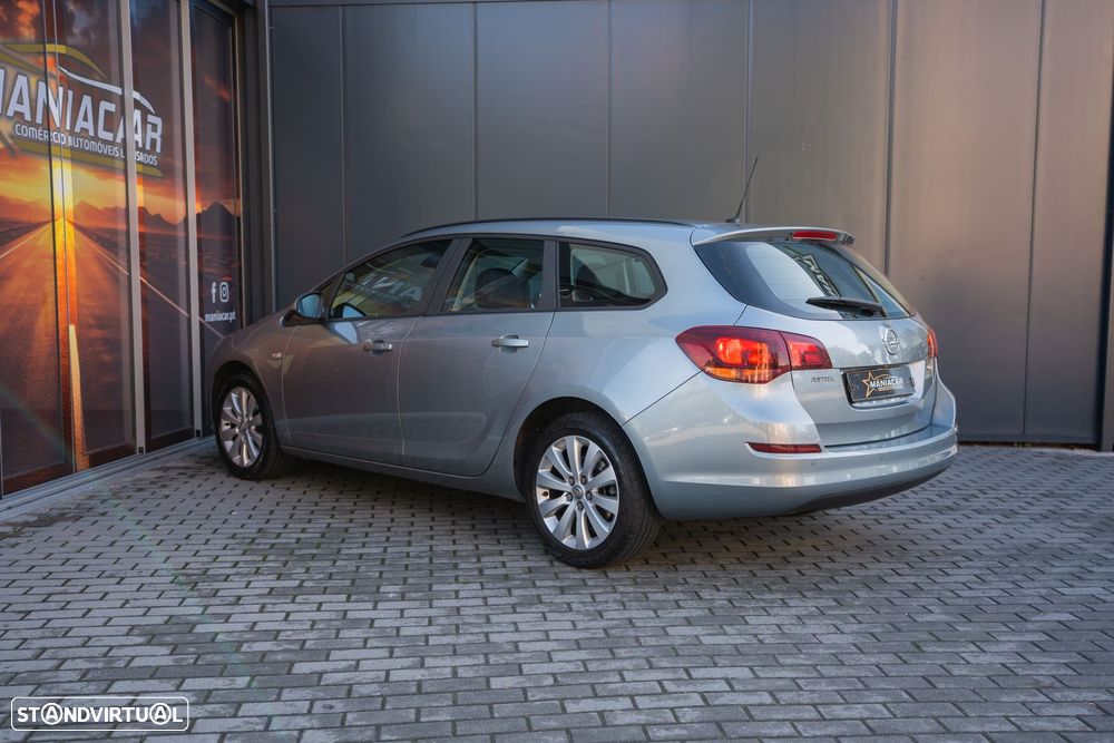Opel Astra Sports Tourer - 7