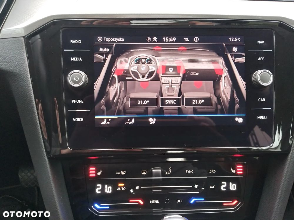 Volkswagen Passat 2.0 TSI Business DSG - 12